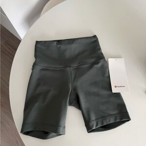 lululemon athletica Women's green High-Waisted Shorts NEW IN TAGS